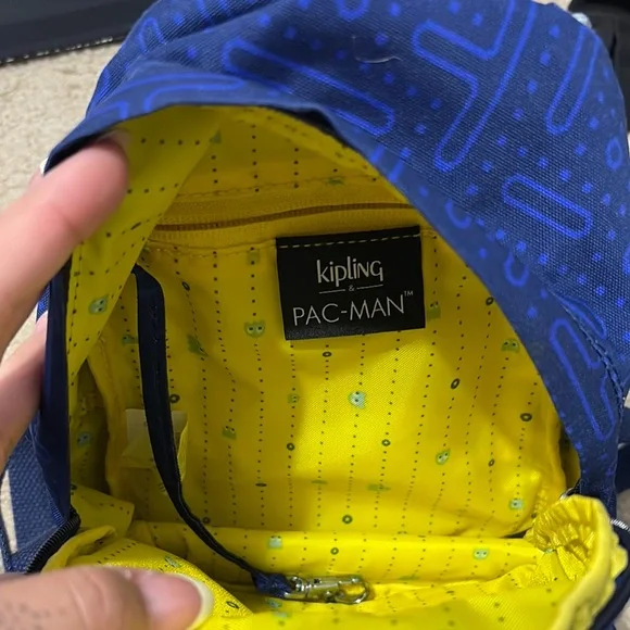 Kipling pac man mini backpack - Picture 3 of 4